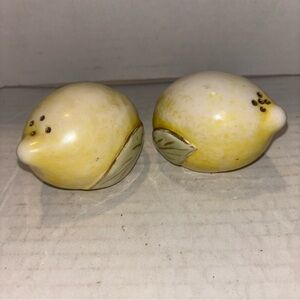 Vintage Farmhouse Hand Painted Ceramic Lemons Set Of Salt And Pepper Shakers
